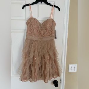 Adrianna Papell size 6 short dress